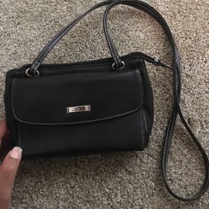 Minicci multiple compartment purse