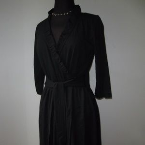 Ann Taylor size 10 Black Wrap Dress Stretch
