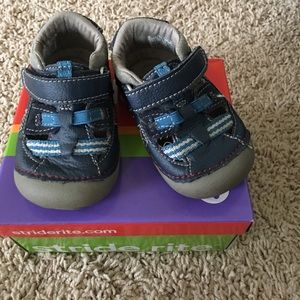 Stride rite boys navy walker shoes. Size 4m