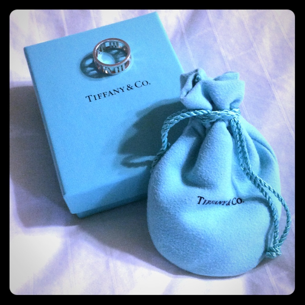 Authentic Tiffany &Co Open wide atlas ring