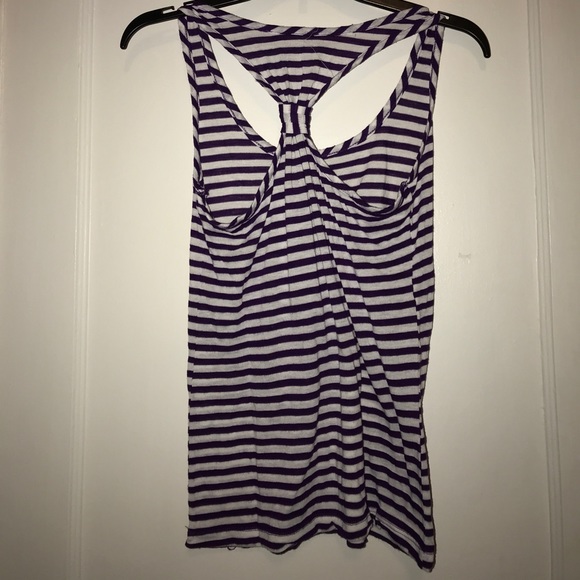 Purple and white tank top - Picture 2 of 3