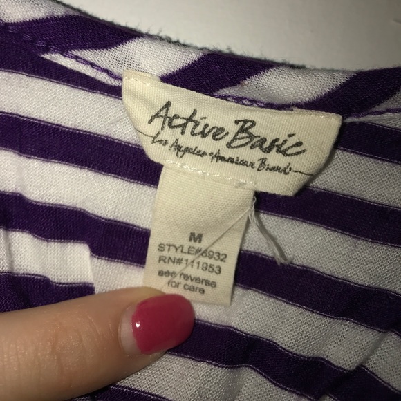 Purple and white tank top - Picture 3 of 3