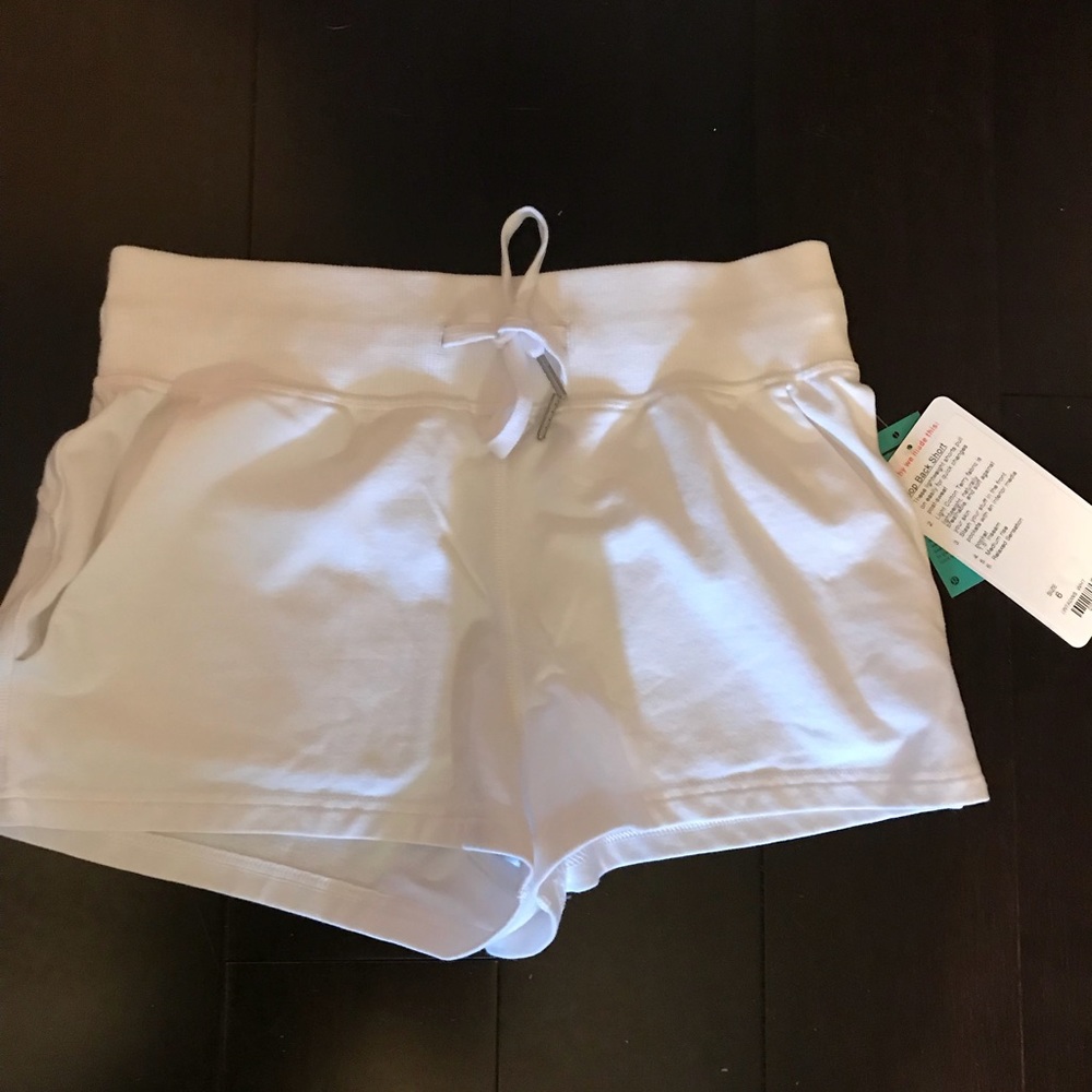 Lululemon loop back shorts