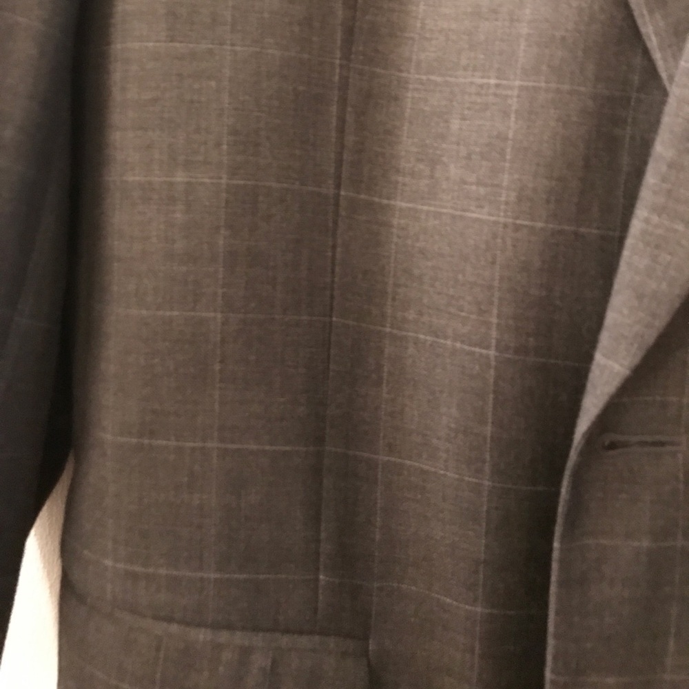 Jos. a Bank men suit - Picture 5 of 7