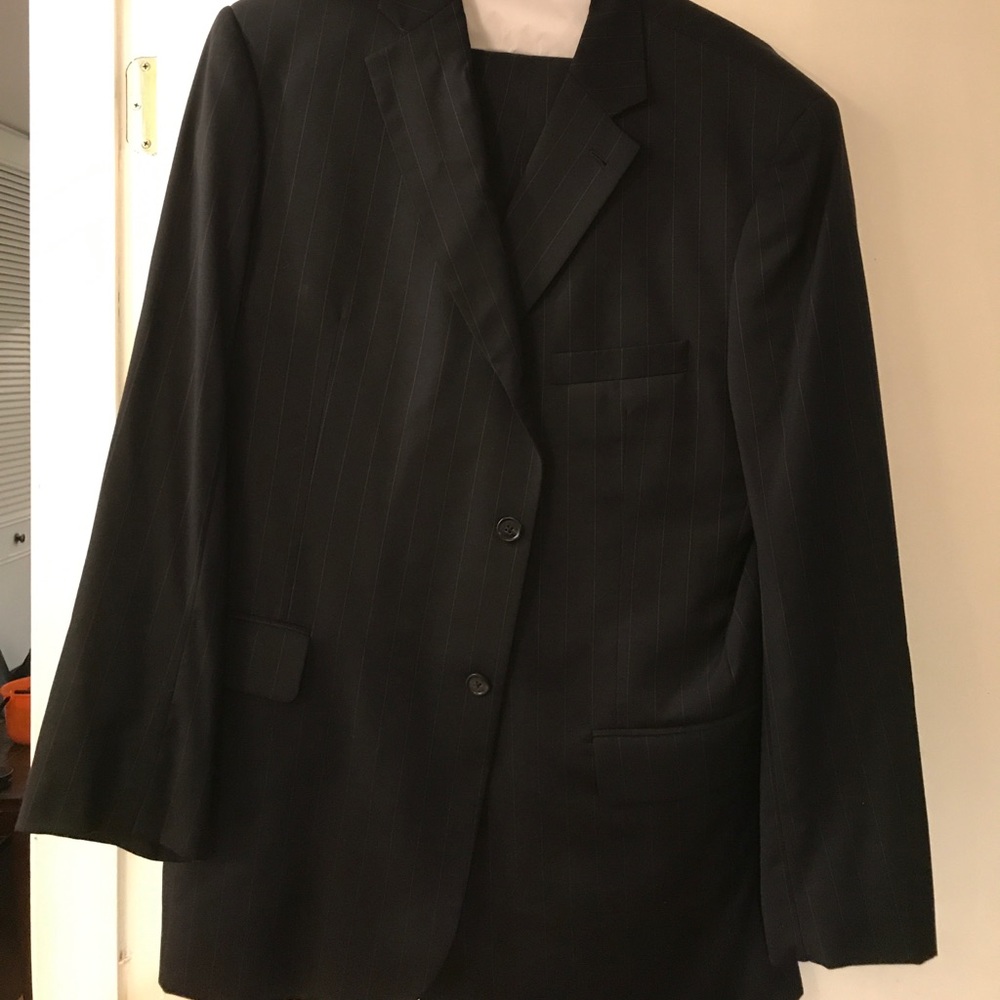 Jos. a Bank men suit - Picture 7 of 7