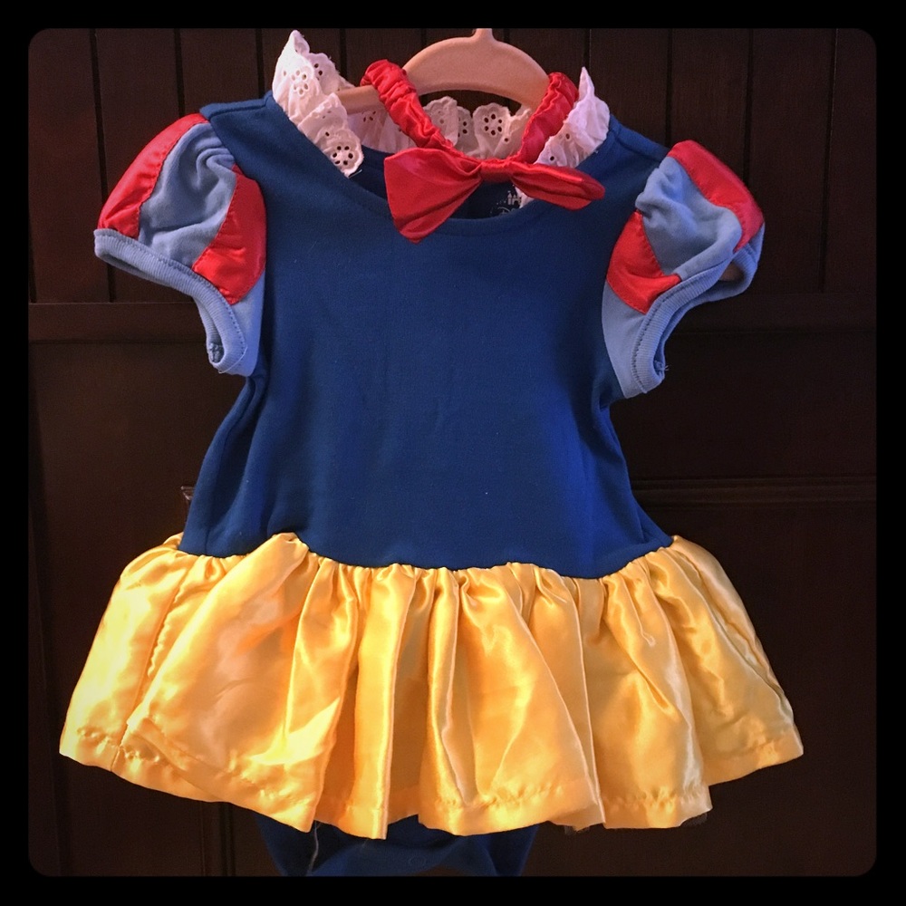 Snow White dress and headband