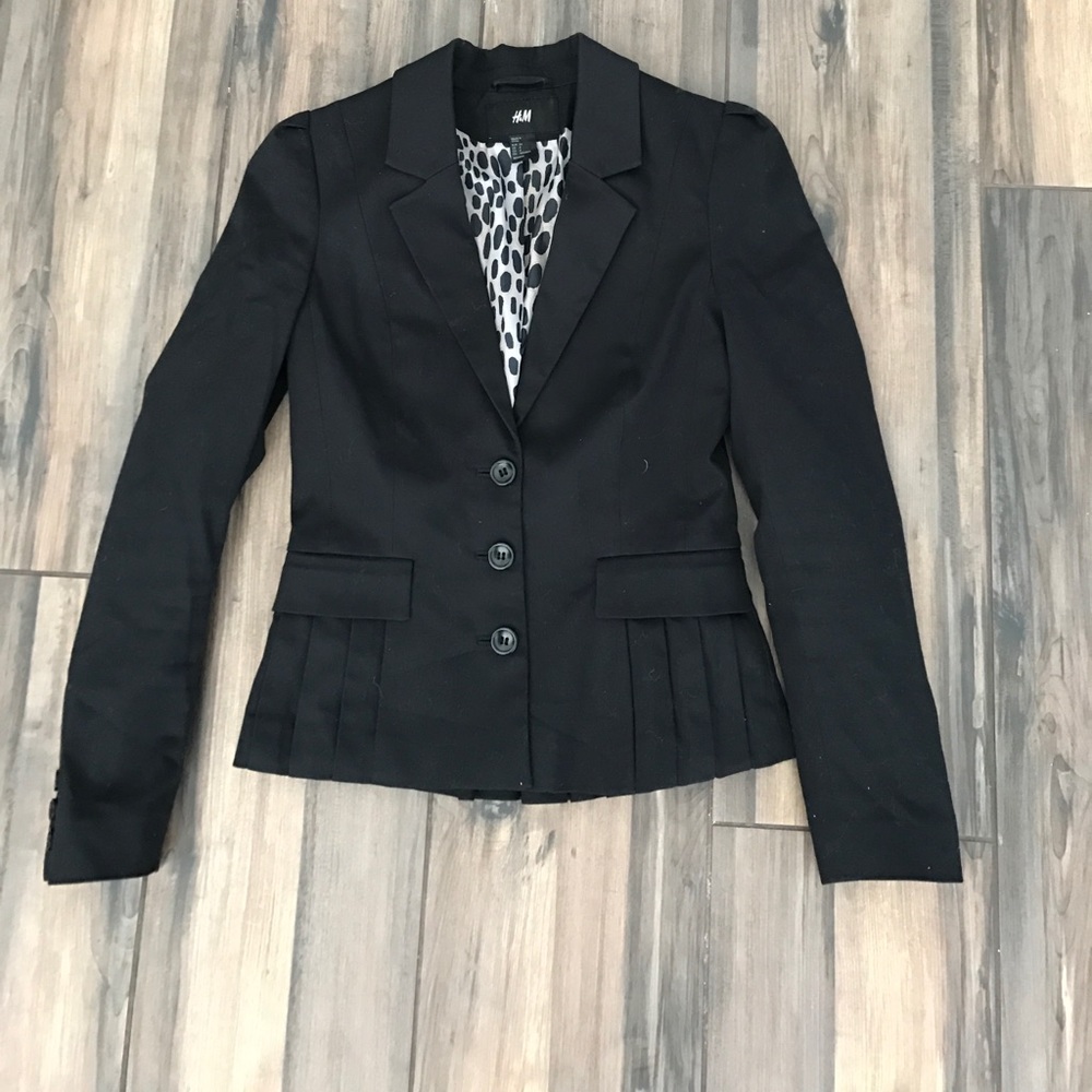 H&M black blazer