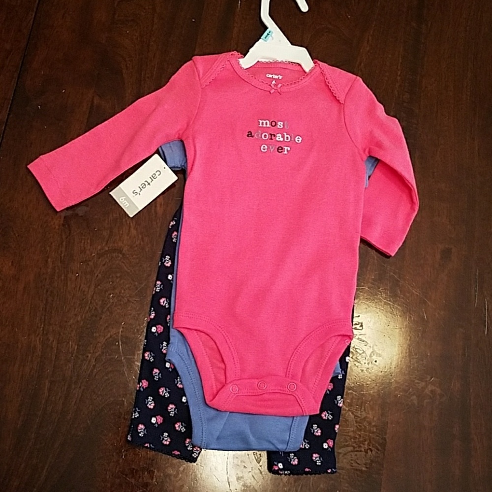 Baby girl Carter's 3 piece outfit. NWT