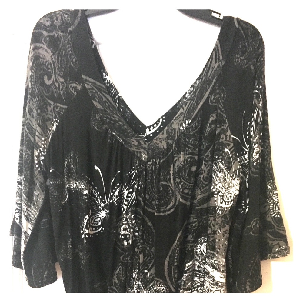 American Rag - Beautiful design black and white