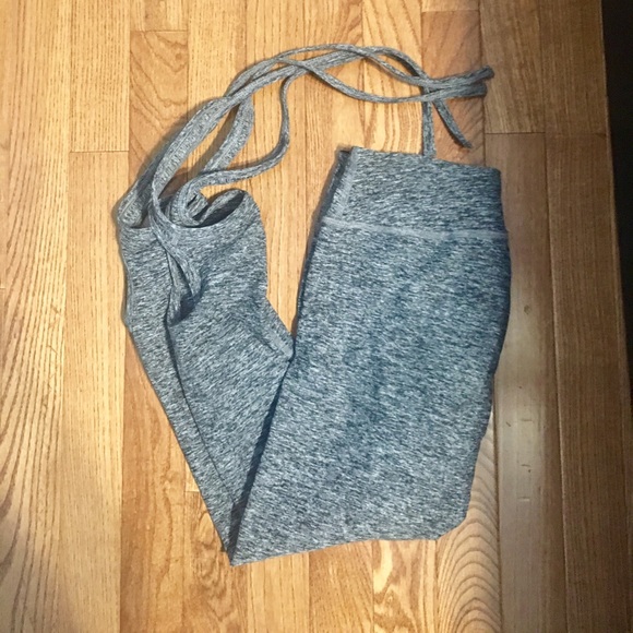 Beyond yoga wrap around leggings - Picture 3 of 5