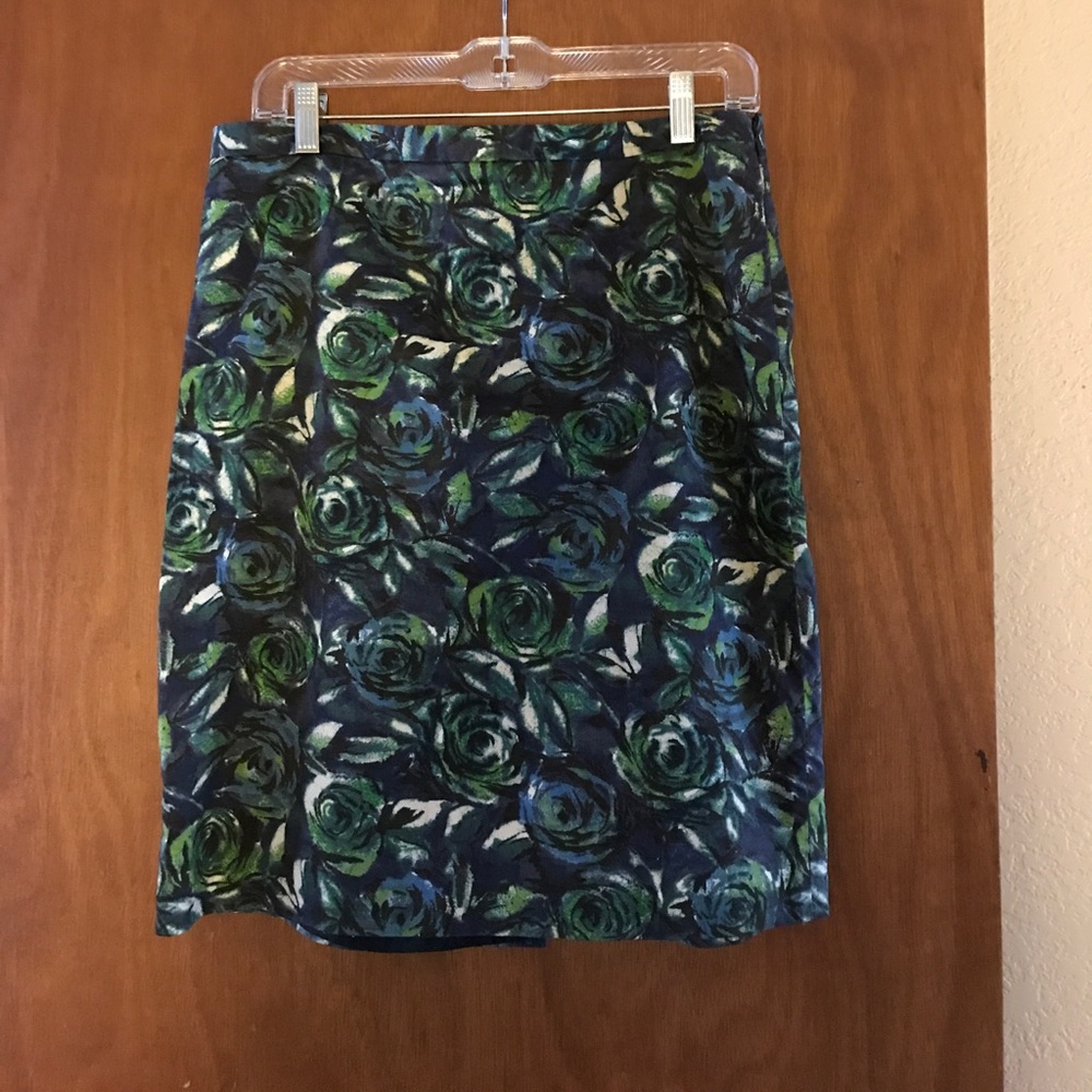 Loft pencil skirt 12 petite