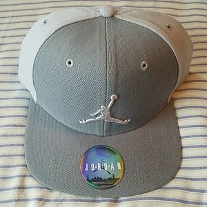 Jordan snapback