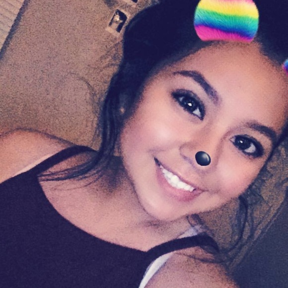 Meet your Posher, Liliana - Picture 1 of 1