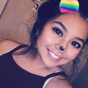 Meet your Posher, Liliana