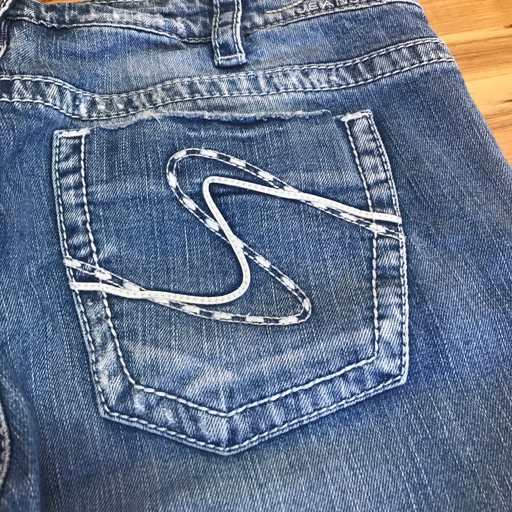 Silver jeans Frances Capri 33