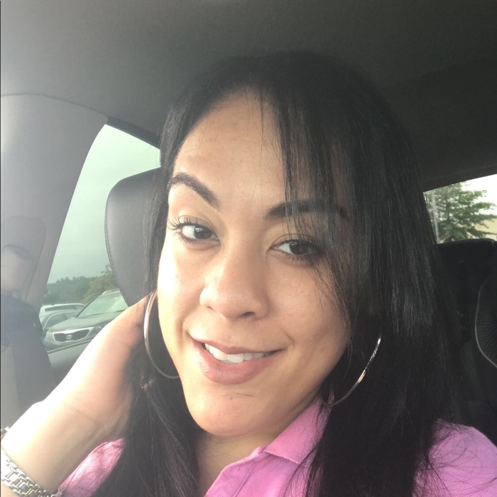 Meet your Posher, Gilda