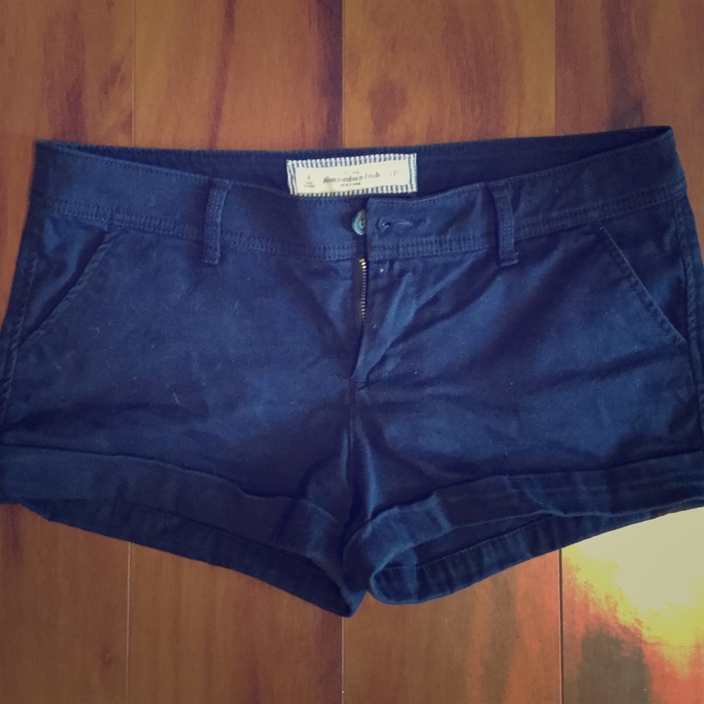 Abercrombie & Fitch w27. Navy.. juniors
