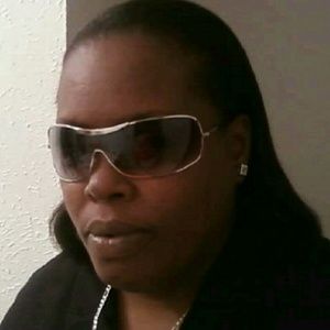 Meet your Posher, Eboni