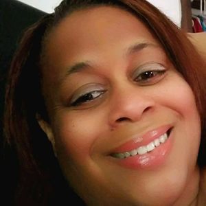 Meet your Posher, Justine