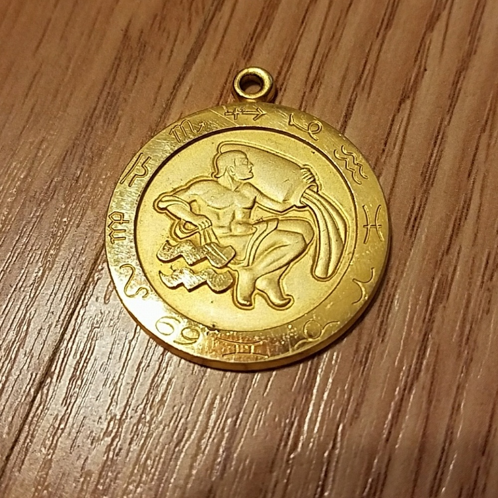 Vintage Aquarius Medallion / Pendant