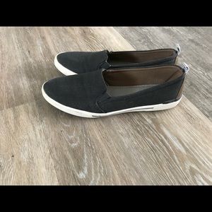 Size 8.5 Eddie Bauer slip on, casual shoes