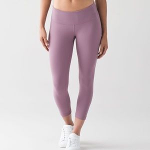 LULULEMON Dusty Mauve Crop Wunderunders