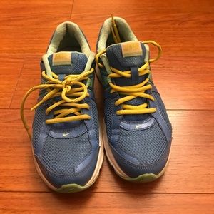 NIKE Dart 10 - blue/ yellow glow Sneakers!