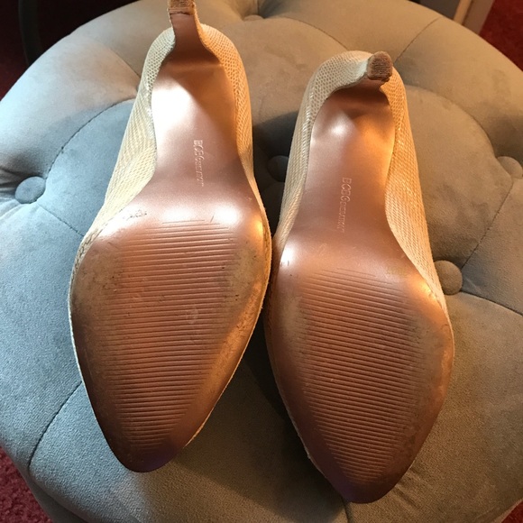 Textured pumps - Picture 3 of 4