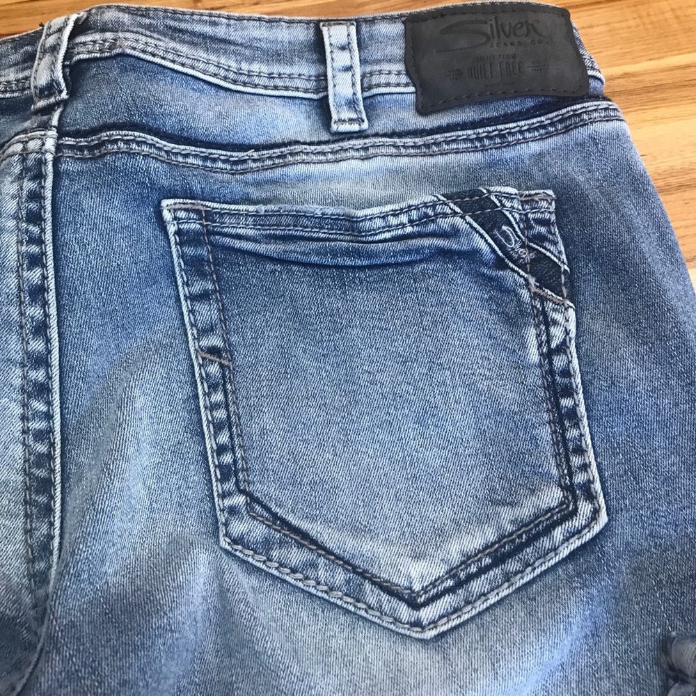 Silver jeans Aiko Mid Skinny 32x31 Denimotion
