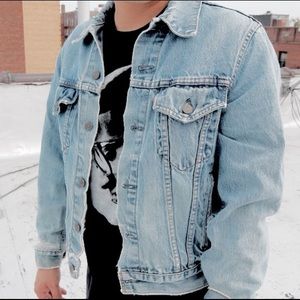 Levi light wash Jean jacket