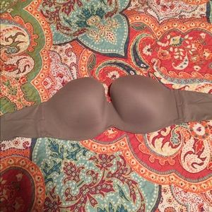 32DD Victorias Secret Strapless Bra