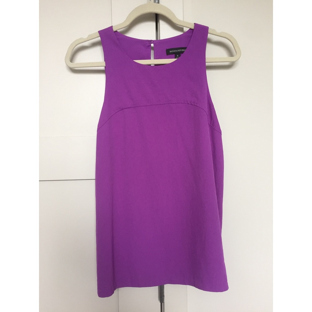 Banana Republic Sleeveless Top