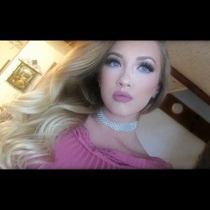 Meet your Posher, Johnna