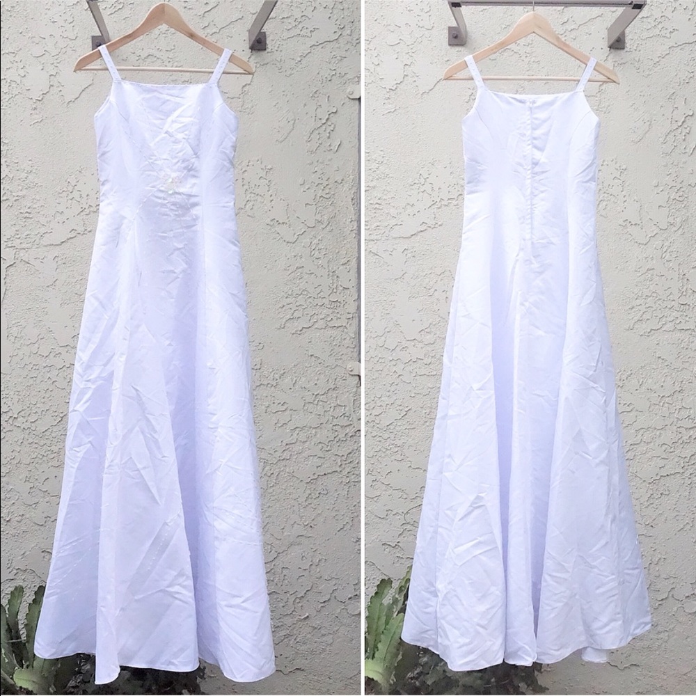 Vintage wedding dress gown
