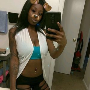 Meet your Posher, Ashlie