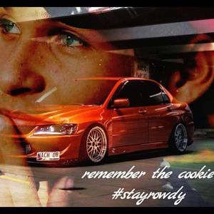 Meet your Posher, Leeann