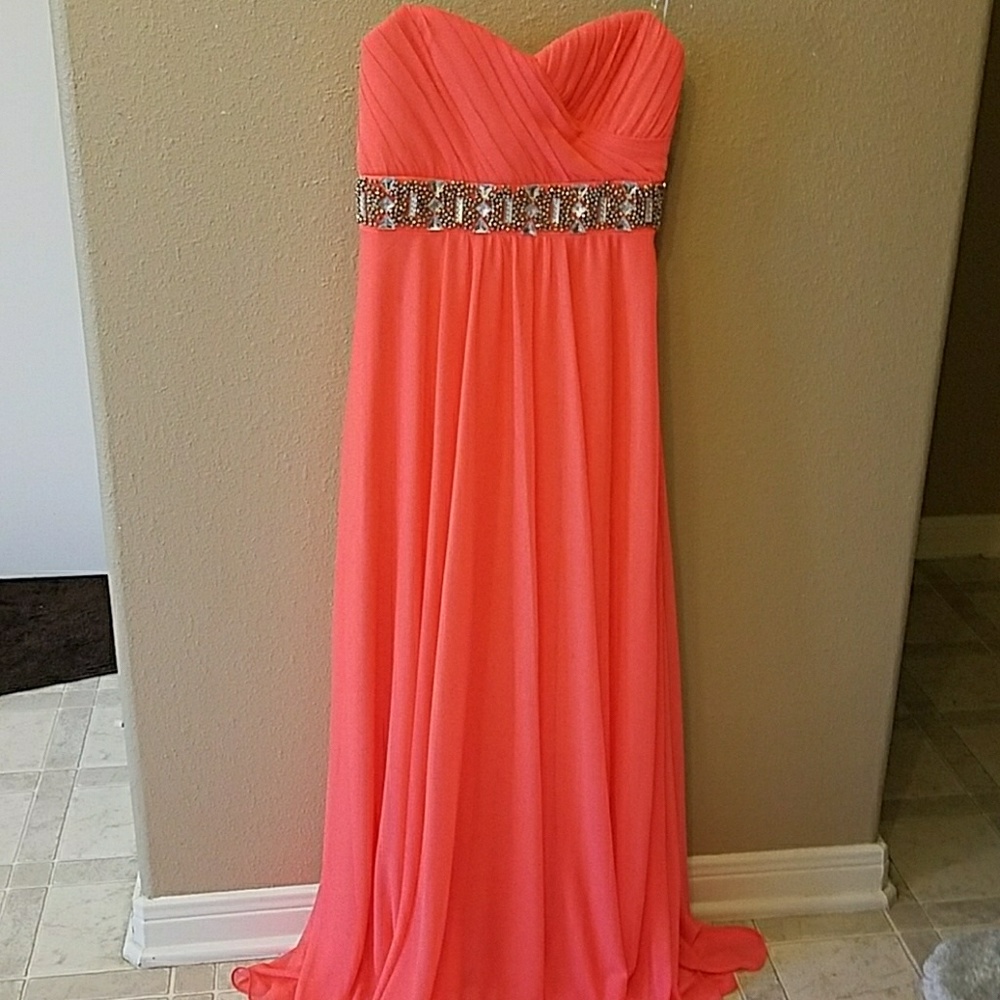 Prom/homecoming dress