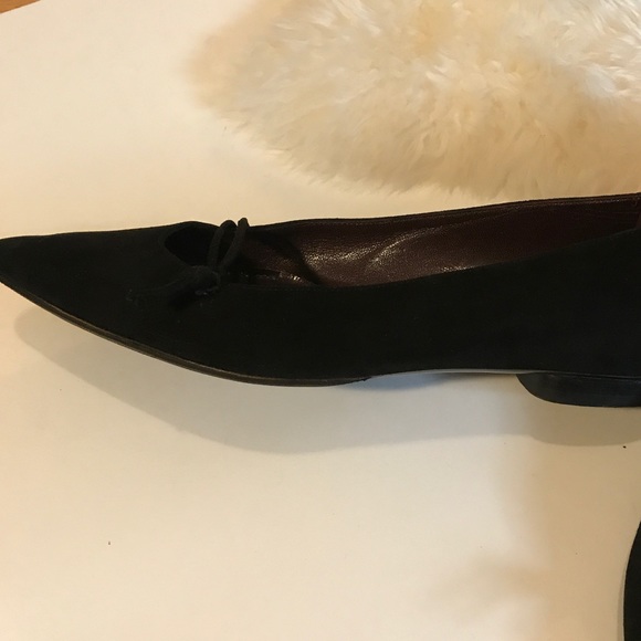 Suede flats Barneys Co-op size 9. - Picture 4 of 5