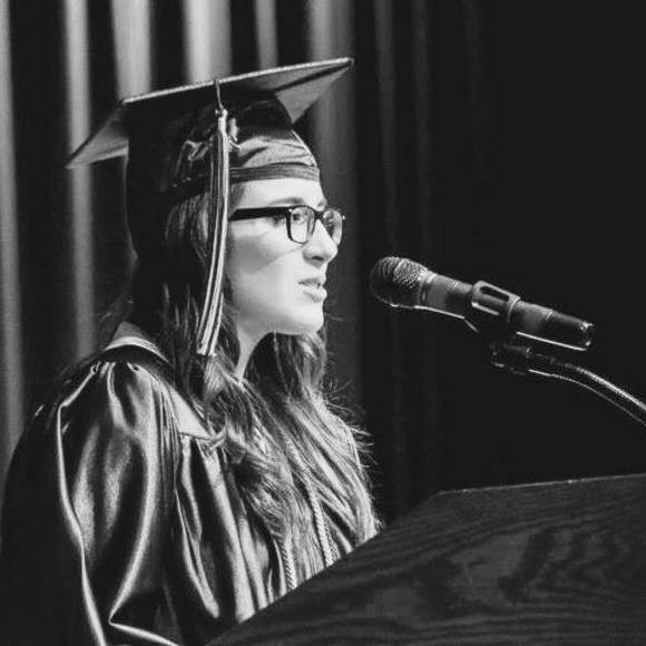 Meet your Posher, Katie - Picture 1 of 1