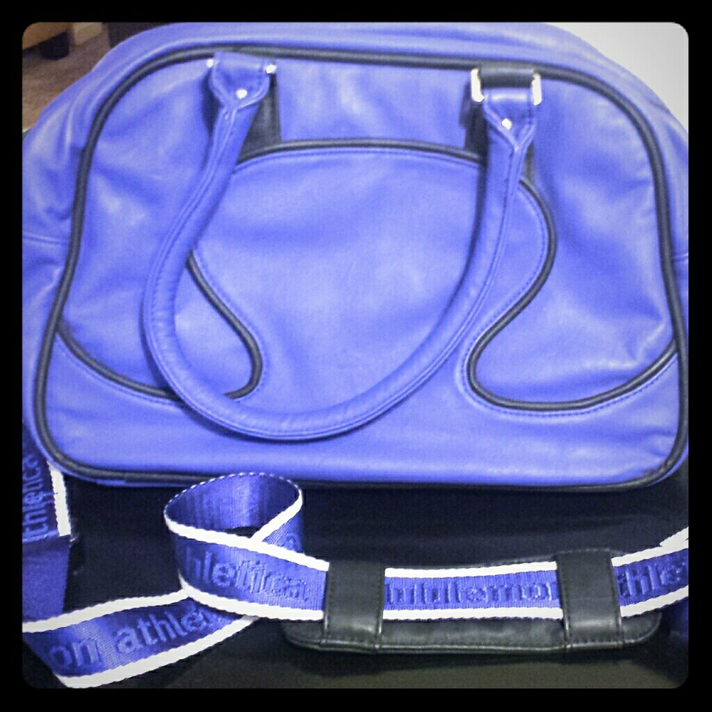 Lululemon Handbag w/ Detachable Cross Body Strap