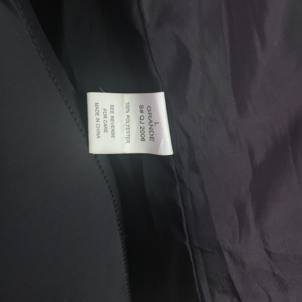 Feel the comfort Lightweight š§„ jacket - Picture 8 of 8