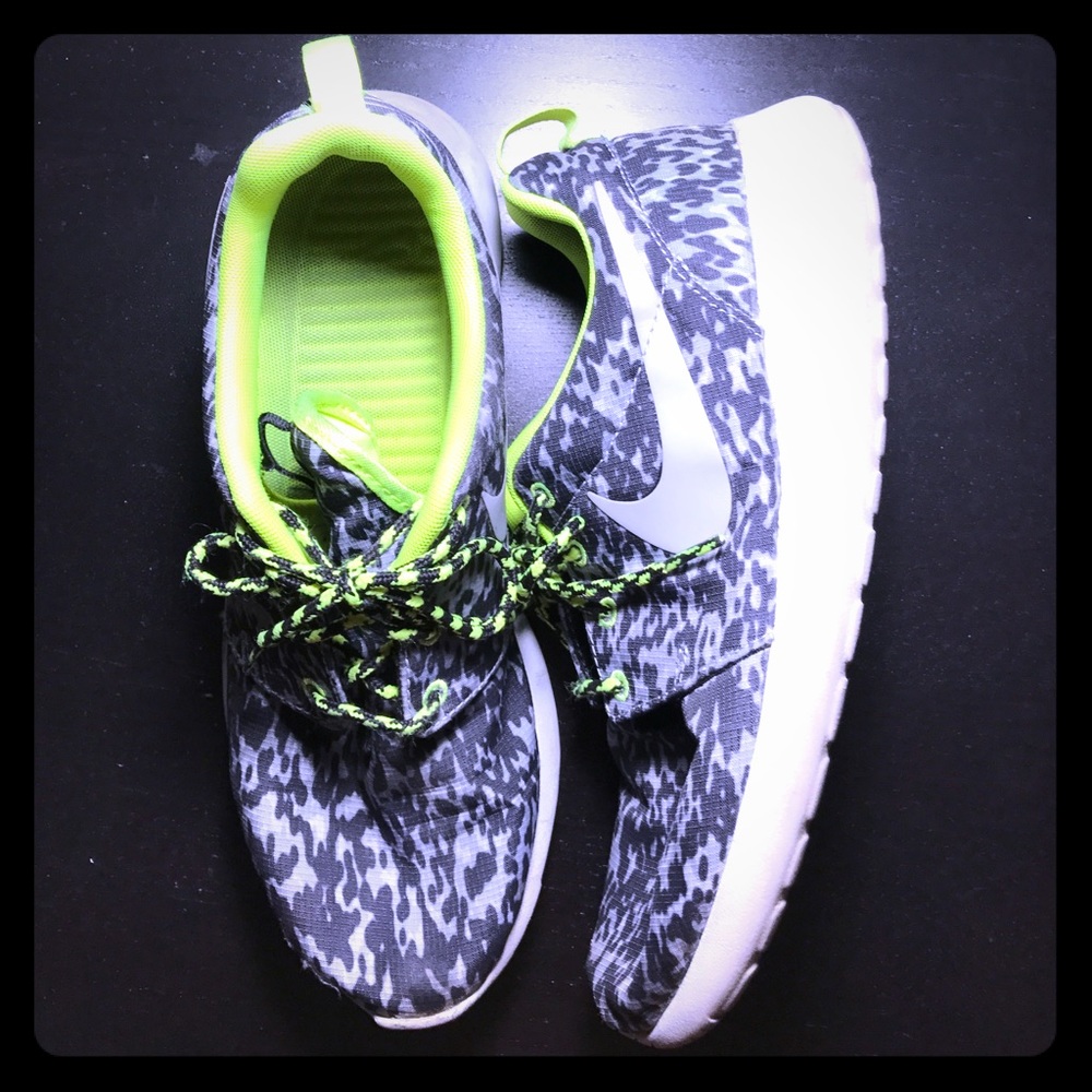 Nike Roshe Run, size 8.5