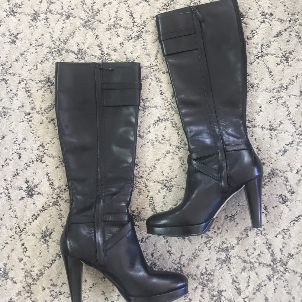 Mid calf black boot
