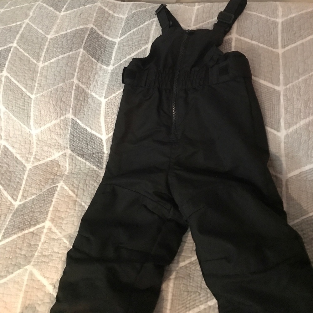 Snowpants