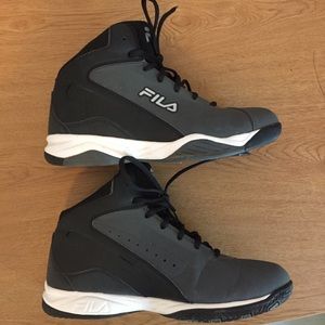 Men's Fila Basketball Shoes Size 9 Like New