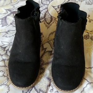 Old Navy Toddler Booties