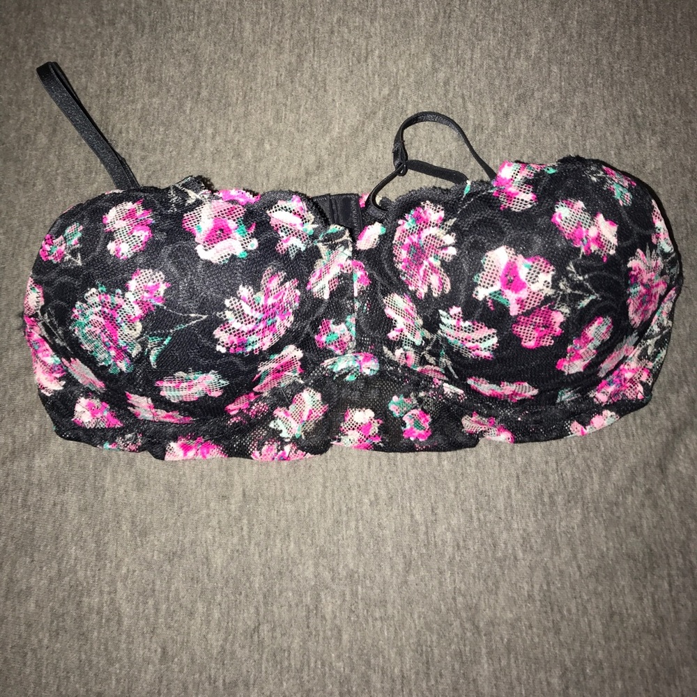 Flower bra