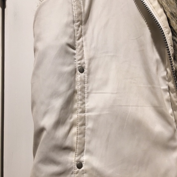 ❤️OMG CUTE FAUX FUR VEST - Picture 6 of 7