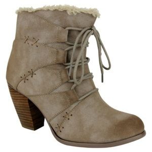Not rated brand taupe booties 9.5 Brand new in box