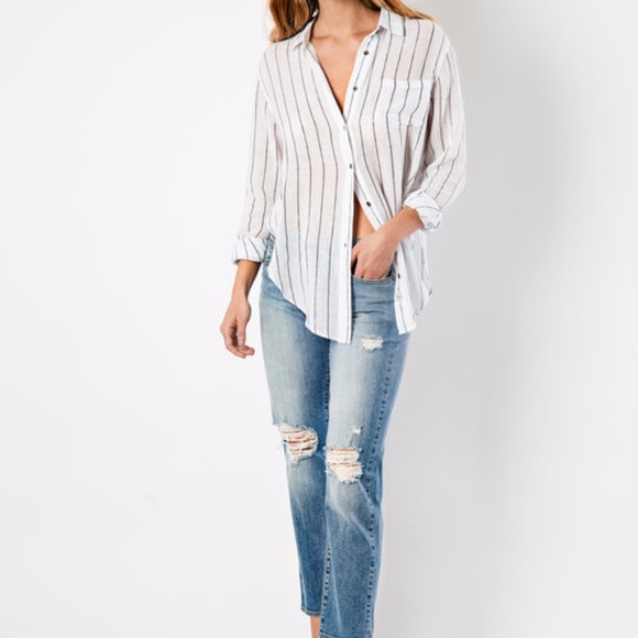 Distressed light jeans - Picture 4 of 4